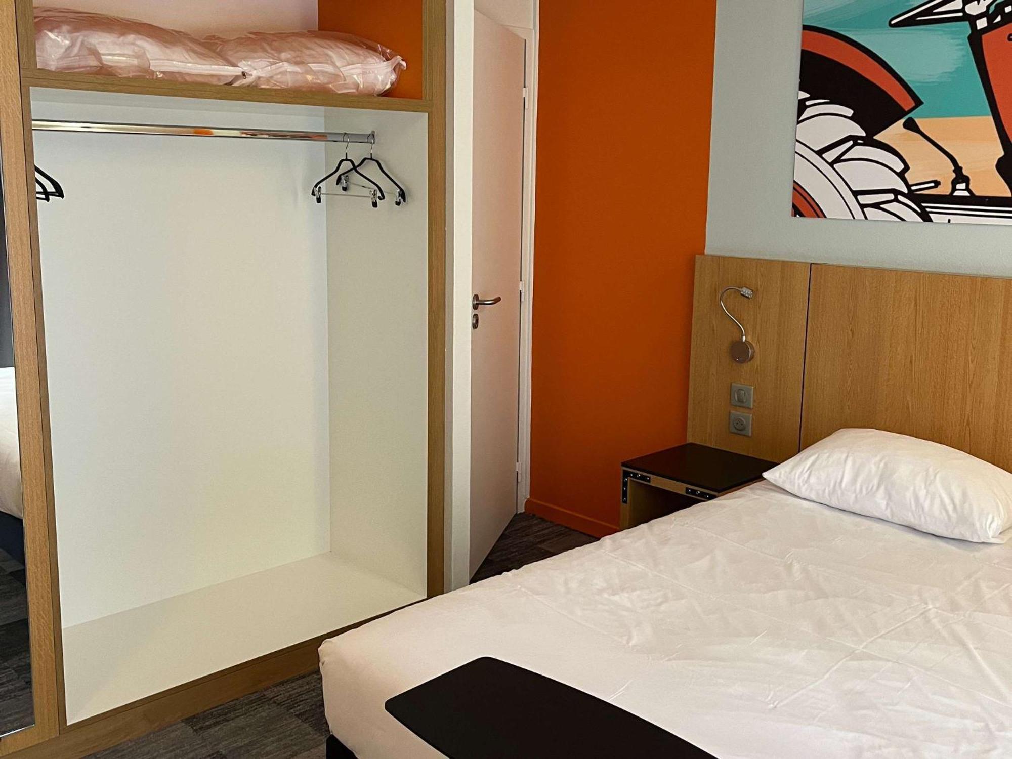 Ibis Styles Bourbon Lancy Hotel Exterior photo